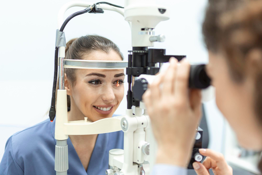 Optometrist in Vista, CA